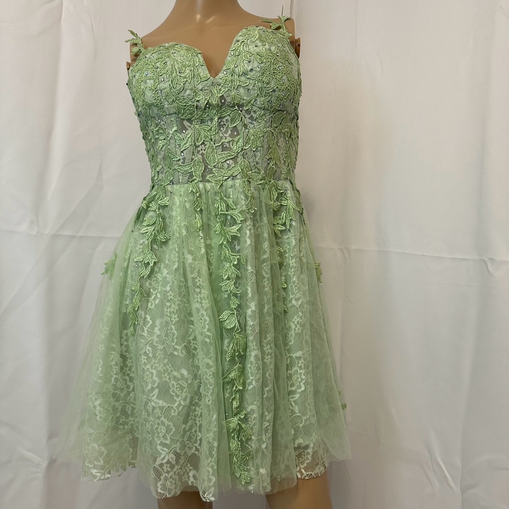 Prom dress, dama dress, bridesmaids dress.